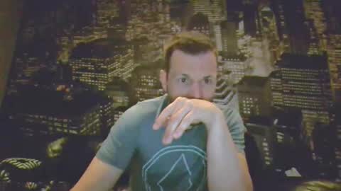 Snapshot of hurley7890 chatting on 05-25-26, 01:44 hurley7890 online show from 05-25-26, 01:44
