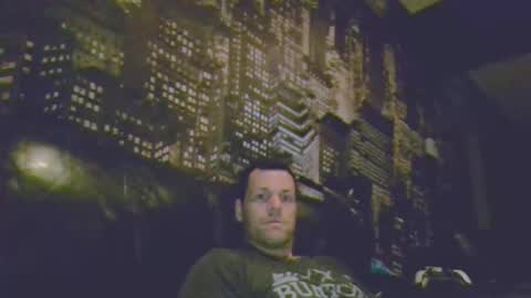 Snapshot of hurley7890 chatting on 06-11-26, 02:53 hurley7890 online show from 06-11-26, 02:53