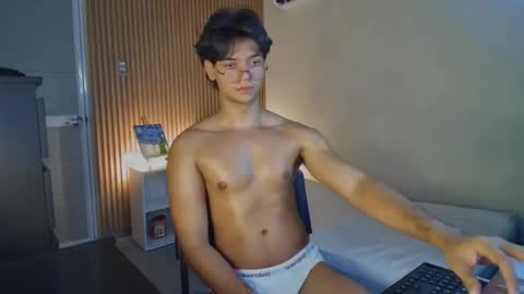 husband_xxx online show from 02-20-26, 05:15