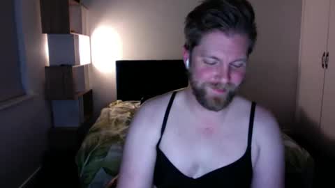 Em. online show from 09-15-25, 04:07