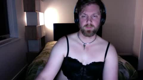 Em. online show from 09-17-25, 05:47