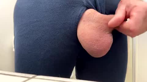 huskey300 online show from 02-26-25, 05:07