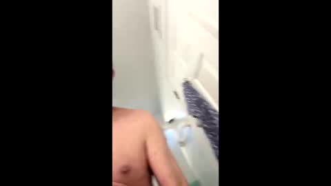 Snapshot of huskey300 chatting on 01-15-26, 04:55 huskey300 online show from 01-15-26, 04:55