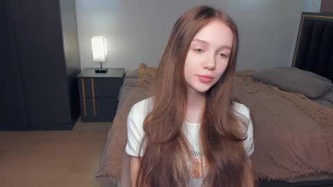 Lily online show from 04-03-26, 07:06