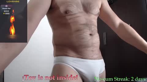 Snapshot of hxmister chatting on 12-19-24, 04:56 Andrew online show from 12-19-24, 04:56