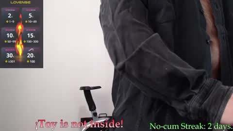 Snapshot of hxmister chatting on 01-09-25, 07:08 Andrew online show from 01-09-25, 07:08