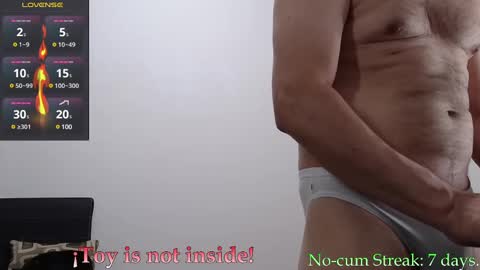 Snapshot of hxmister chatting on 03-02-25, 05:23 Andrew online show from 03-02-25, 05:23