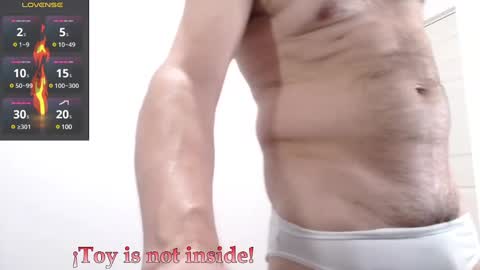 Snapshot of hxmister chatting on 03-11-25, 10:53 Andrew online show from 03-11-25, 10:53