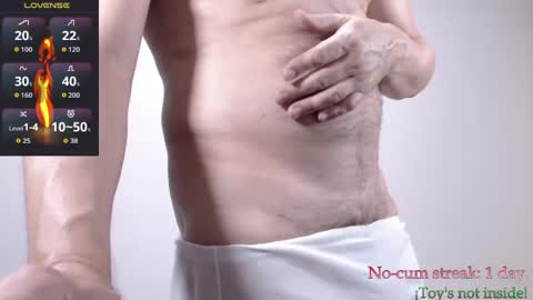 Snapshot of hxmister chatting on 09-18-25, 12:34 Andrew online show from 09-18-25, 12:34