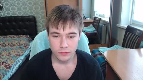 Tom online show from 04-05-26, 06:32