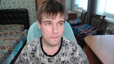 Tom online show from 04-12-26, 07:02