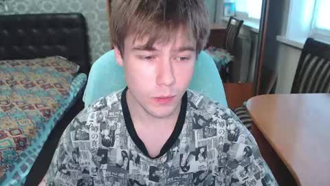 Snapshot of hyakkin chatting on 05-21-26, 09:05 Tom online show from 05-21-26, 09:05