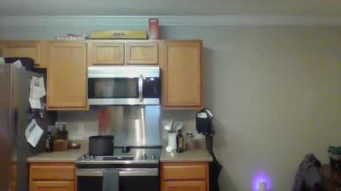 hydro9421 online show from 10-31-25, 12:44