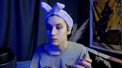 Hyeon Jin online show from 02-08-25, 08:42