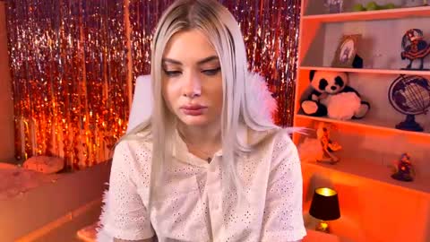 hyileyclark online show from 04-28-26, 01:27