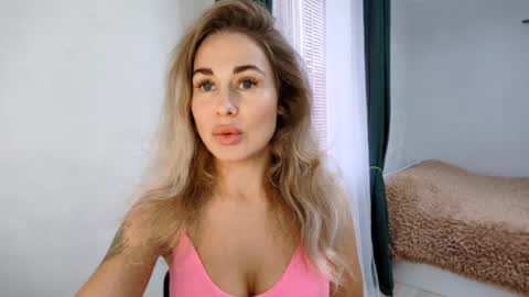 Snapshot of hyohallock chatting on 11-15-25, 11:18 Alice online show from 11-15-25, 11:18