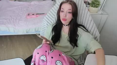 maru online show from 09-21-25, 04:58