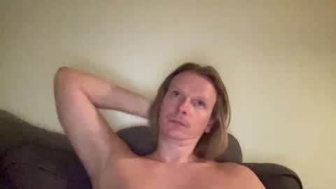 hypnotised85 online show from 11-01-25, 12:07