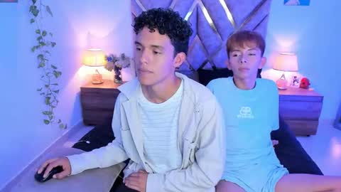 Snapshot of hyunjin_sun chatting on 11-05-25, 07:03 Son Hyunjin online show from 11-05-25, 07:03