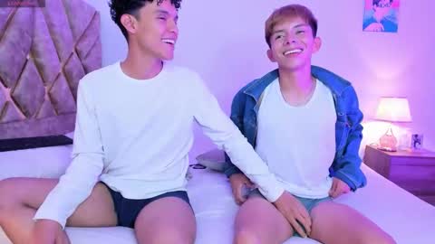 Snapshot of hyunjin_sun chatting on 12-03-25, 11:25 Son Hyunjin online show from 12-03-25, 11:25