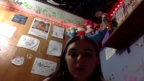 hzisnsk online show from 05-15-26, 08:43