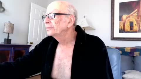 Snapshot of i12cuu12c2 chatting on 10-11-25, 01:53 i12cuu12c2 online show from 10-11-25, 01:53