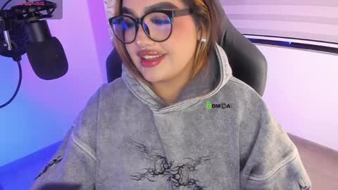 Ari online show from 04-11-26, 02:16