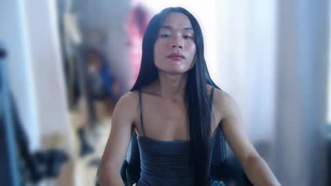 Kim online show from 04-28-26, 02:27