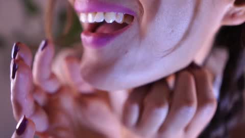 Lucy online show from 01-07-25, 04:18