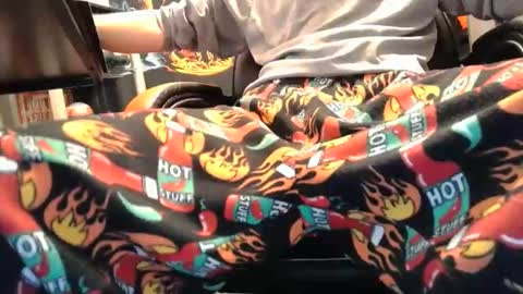 Snapshot of i_am_only_human chatting on 11-01-25, 02:30 lucifer online show from 11-01-25, 02:30