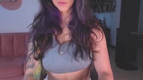 Lana Banana online show from 04-02-26, 01:20