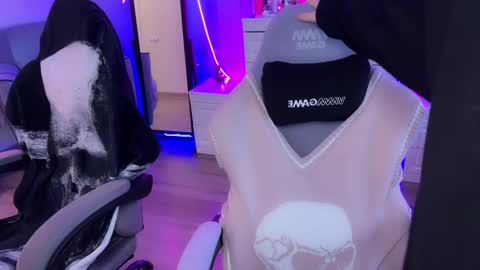 Asya  online show from 01-14-25, 11:10