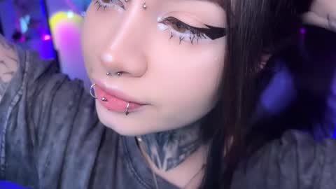 Asya  online show from 12-19-25, 09:05