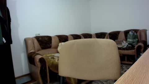 Snapshot of i_like_older_men chatting on 06-10-26, 06:23 i_like_older_men online show from 06-10-26, 06:23