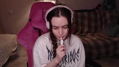 elisabeth online show from 01-31-25, 04:27