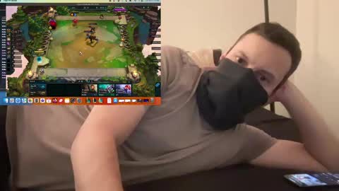 i o ro online show from 12-08-24, 09:57