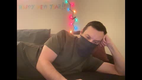 i o ro online show from 01-02-25, 06:40