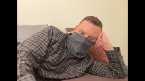 i o ro online show from 10-21-25, 05:19