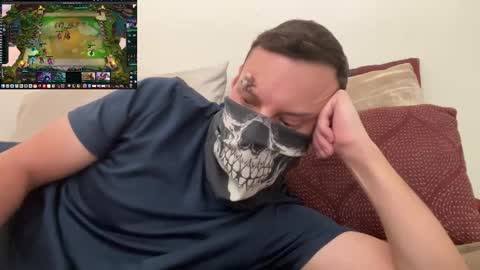 i o ro online show from 11-01-25, 04:14