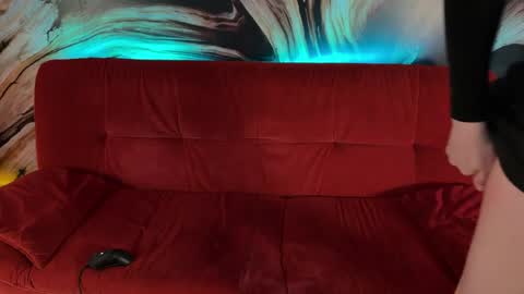 Aline online show from 05-15-26, 07:32