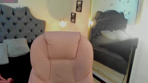 Raven online show from 04-21-26, 01:42