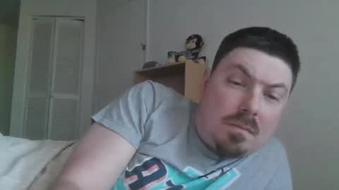 iaguy0587 online show from 03-11-26, 05:19