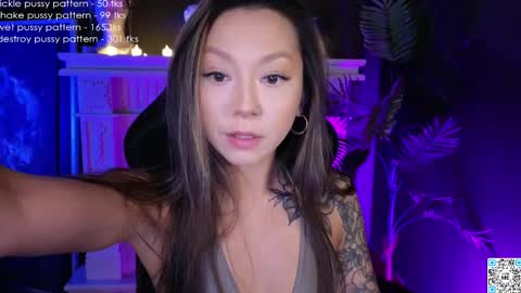 Casey online show from 02-25-25, 06:14