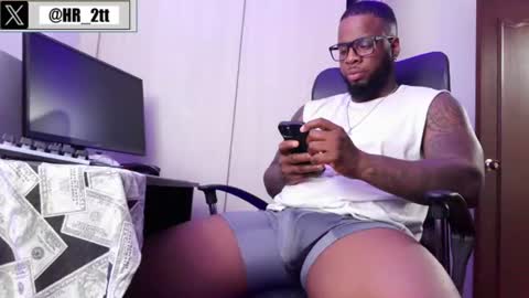 Mr H Independent model online show from 06-16-26, 02:03