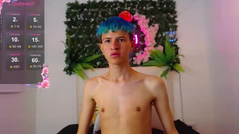 iam_lukas__ online show from 10-04-25, 01:03