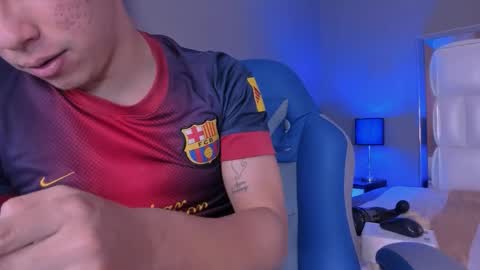 iam_mathias online show from 10-13-25, 07:36