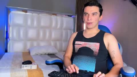 iam_mathias online show from 10-18-25, 07:36