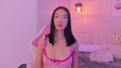Snapshot of iam_milly_ chatting on 06-04-26, 03:56 Milly online show from 06-04-26, 03:56