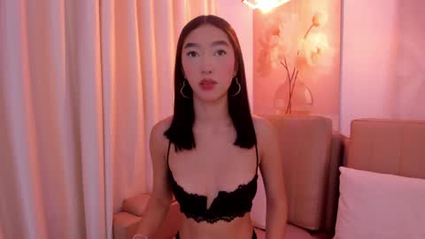 Snapshot of iam_milly_ chatting on 06-09-26, 03:40 Milly online show from 06-09-26, 03:40
