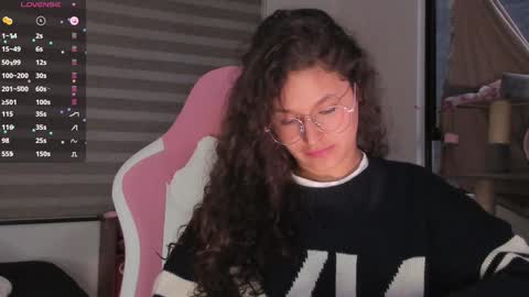 On instagram Imm  NikkiHelp me reach 100 likes online show from 01-09-25, 11:03